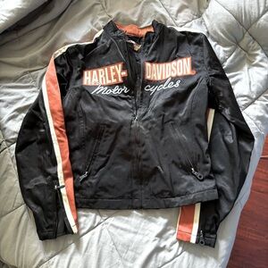 Women’s Cropped Harley-Davidson Jacket Size Medium EUC